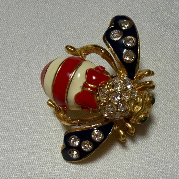 Joan Rivers Gold and Red Bee Brooch - Picture 5 of 9